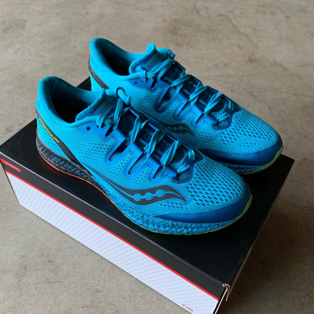 Saucony Freedom ISO Boost Lightweight Road Running/Training Sneakers 10.5 Womens - Picture 2 of 5